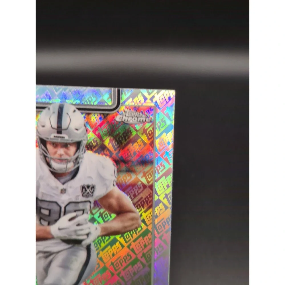 2025 Topps Chrome Brock Bowers #178 Fanatics Exclusive Logo Refractor Raiders SP